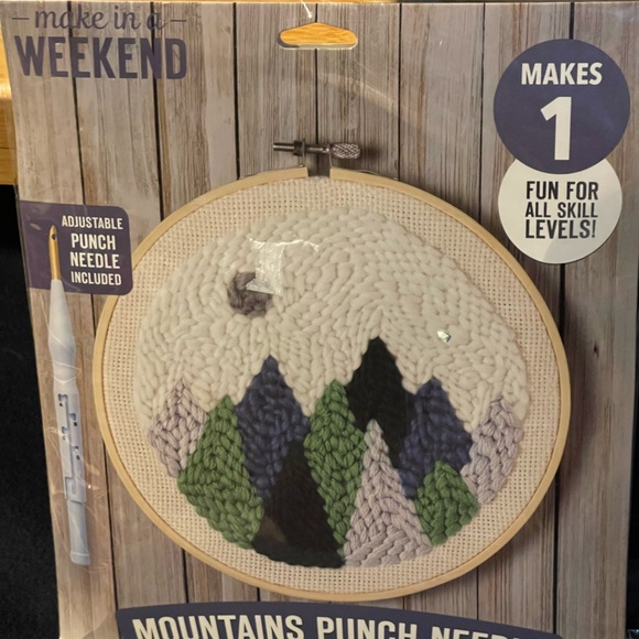 Mountains punch needle kit - Picture 2 of 3